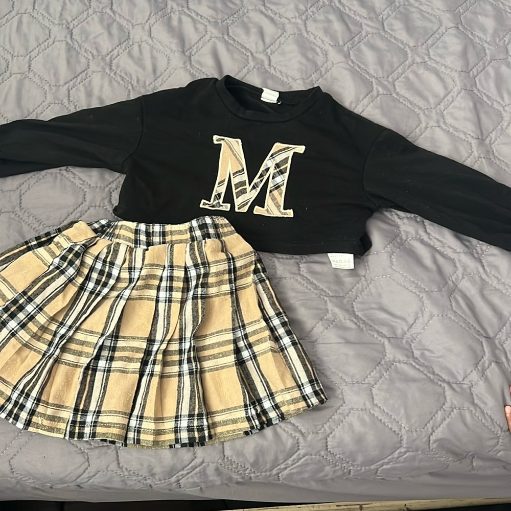 Cute 2 piece toddler set